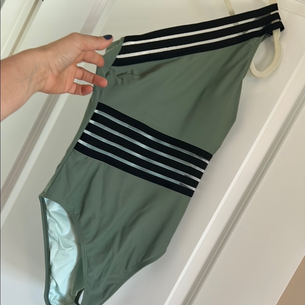 CUPSHE NWT Green One-Piece Swimsuit, bathing suit